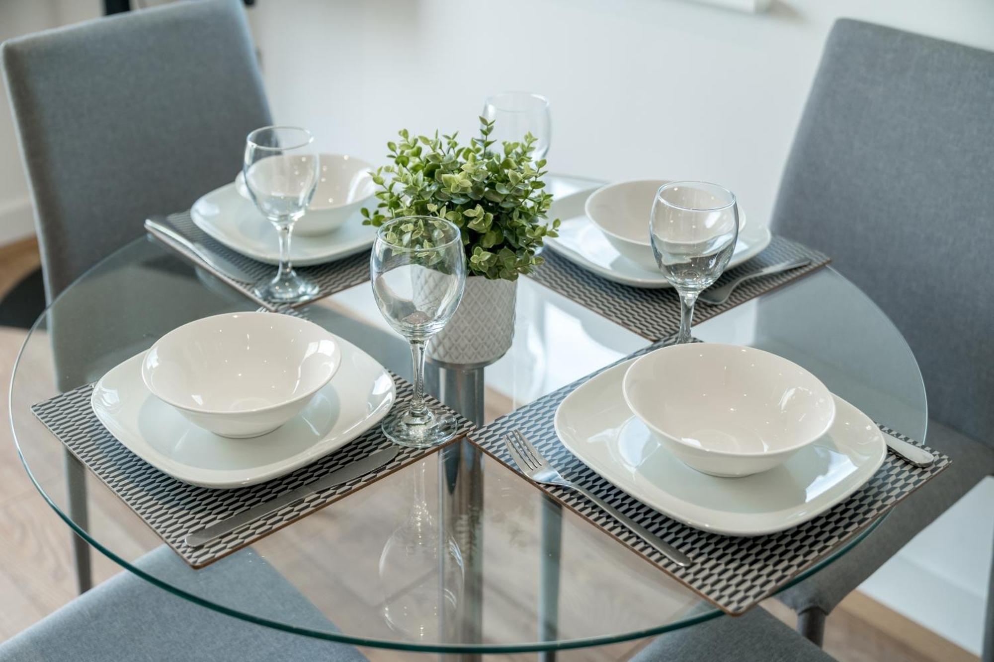 Skyvillion - London River Thames Top Floor Apartments By Woolwich Ferry, Mins To London Excel, O2 Arena , London City Airport With Parking Экстерьер фото