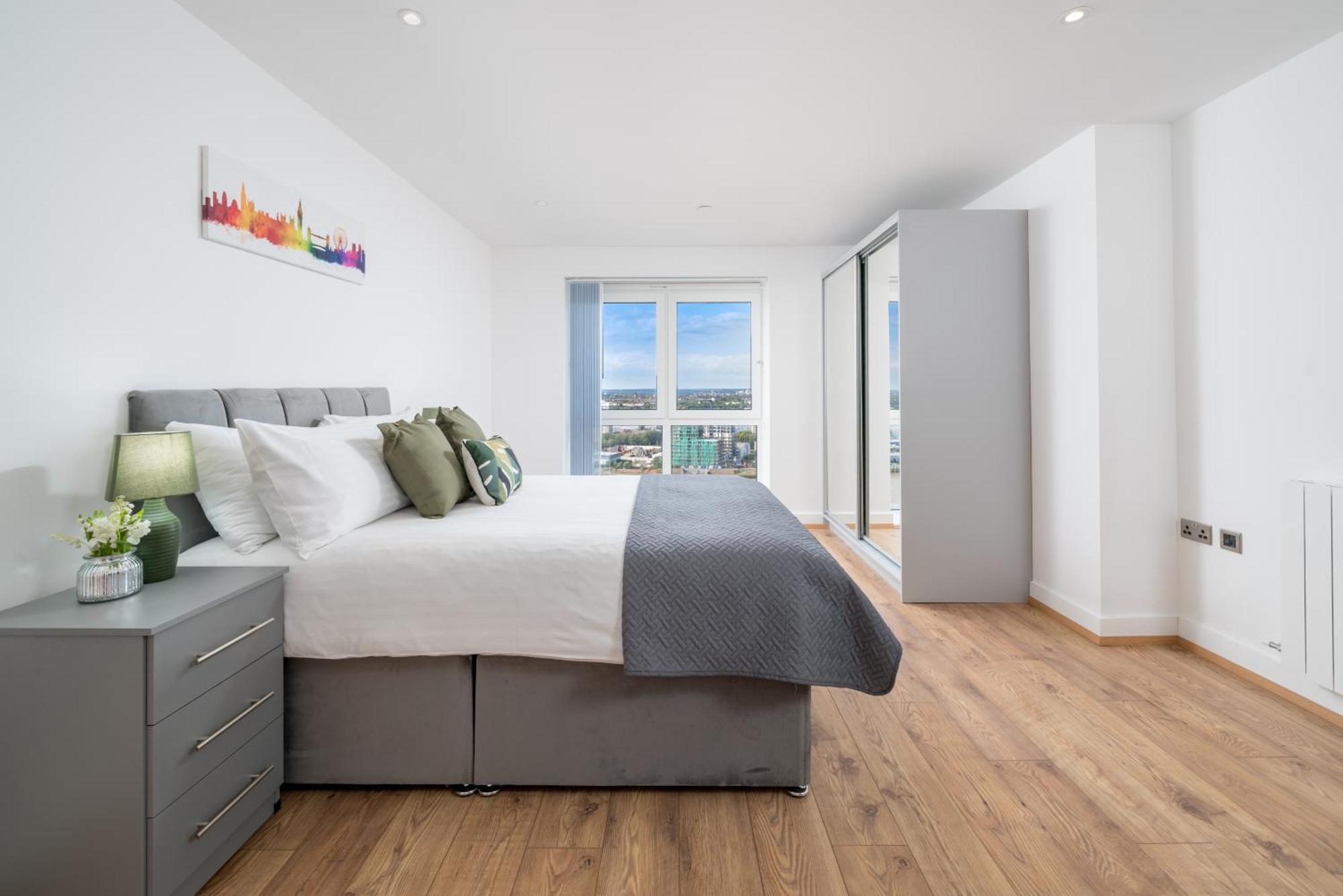 Skyvillion - London River Thames Top Floor Apartments By Woolwich Ferry, Mins To London Excel, O2 Arena , London City Airport With Parking Экстерьер фото