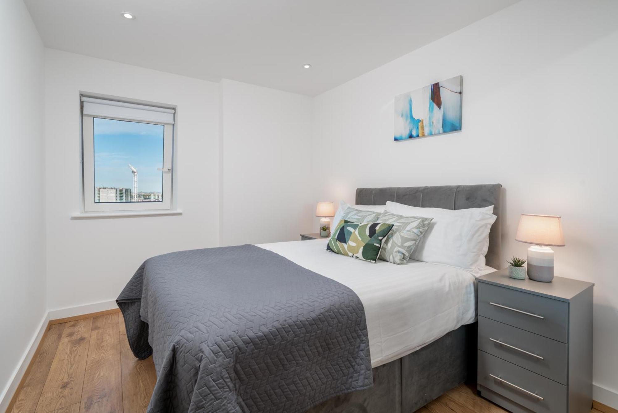 Skyvillion - London River Thames Top Floor Apartments By Woolwich Ferry, Mins To London Excel, O2 Arena , London City Airport With Parking Экстерьер фото